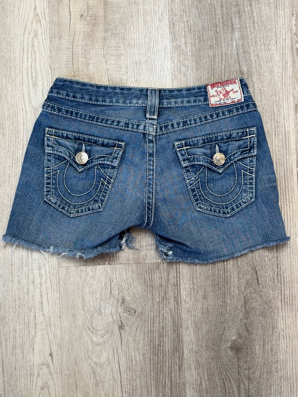 Vintage Y2K True Religion Joey Big T Cutoff Shorts Women’s Size 29